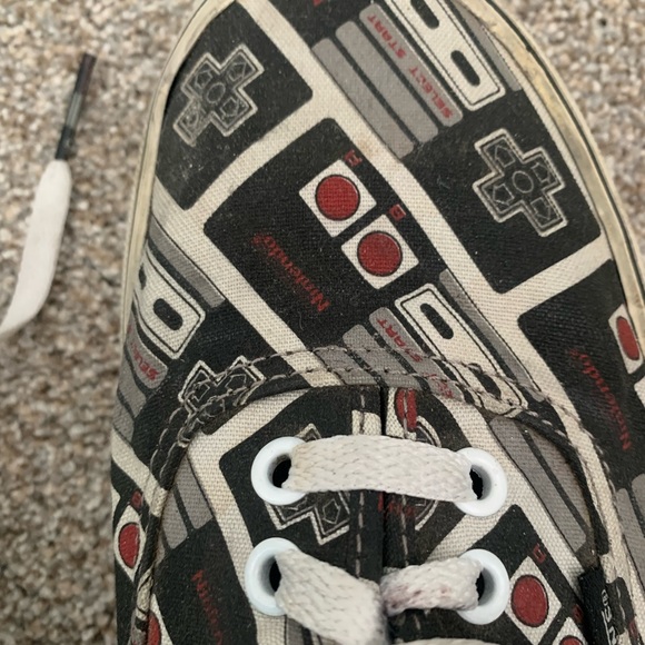 Vans Nintendo Edition 🎮 - Picture 4 of 5